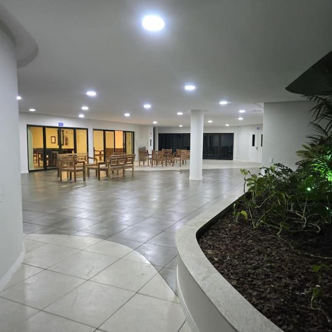 - Apartamento